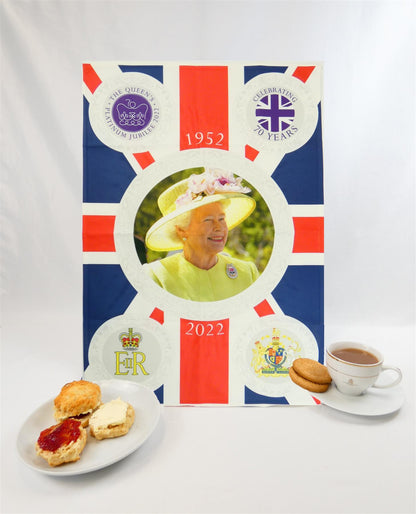 Queen's Jubilee Union Jack Wall Hanging tea 2